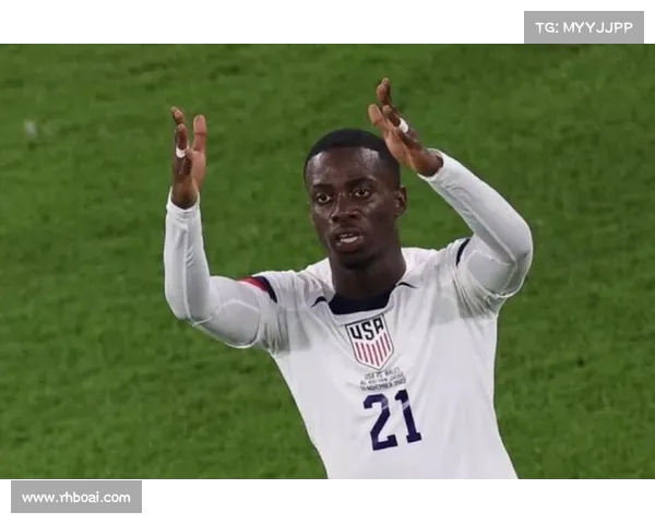 斯基拉:马赛以1820万欧签维阿 尤文有10%至12.5%转会分成 斯基拉:马赛以1820万欧签维阿 尤文有10%至12.5%转会分成