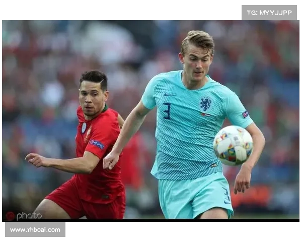 德利赫特:注重体能与战术训练结合提升球队整体实力 德利赫特:注重体能与战术训练结合提升球队整体实力